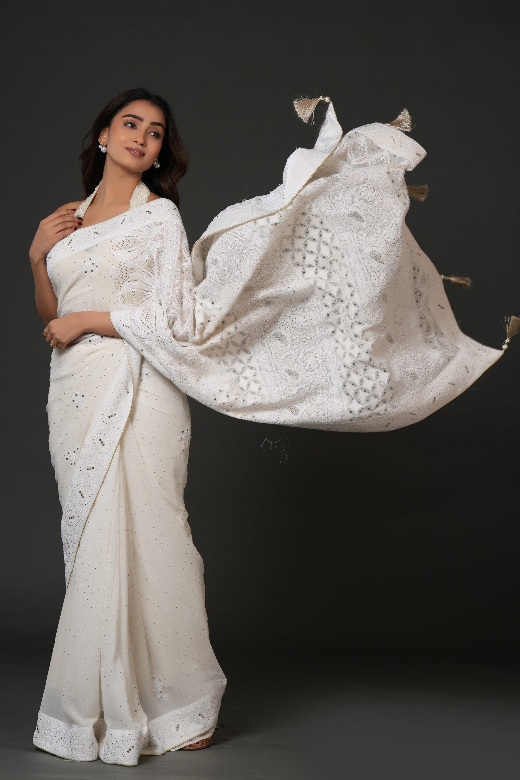 Ivory Saaz: Handcrafted Pure Georgette Chikankari Saree with Subtle Mukaish Accents - Image 2