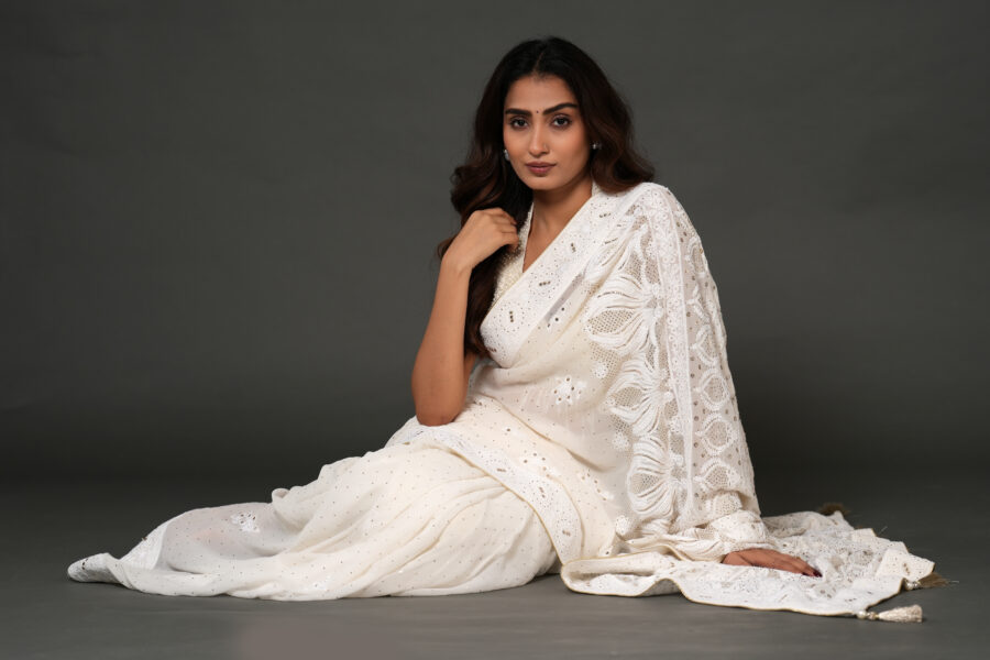 Ivory Saaz Handcrafted Pure Georgette Chikankari Saree