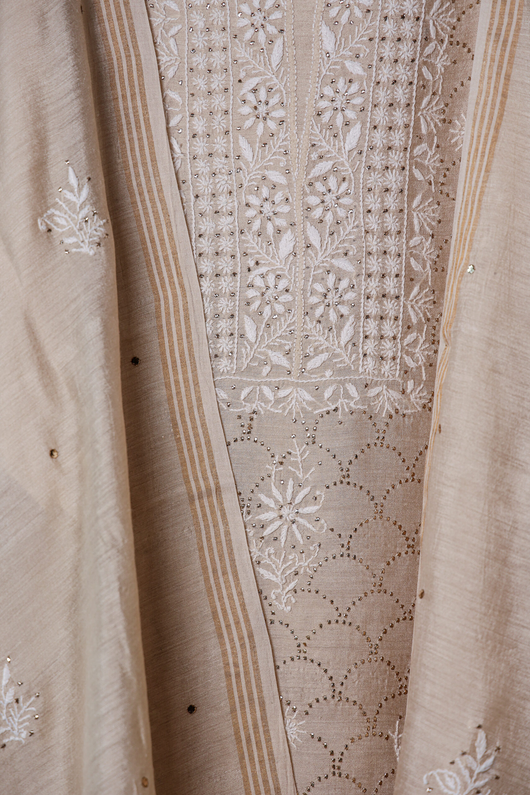 Sunehri Dastaan | Golden Handwoven Pure Muga Silk Chikankari Kurta Set - Image 3