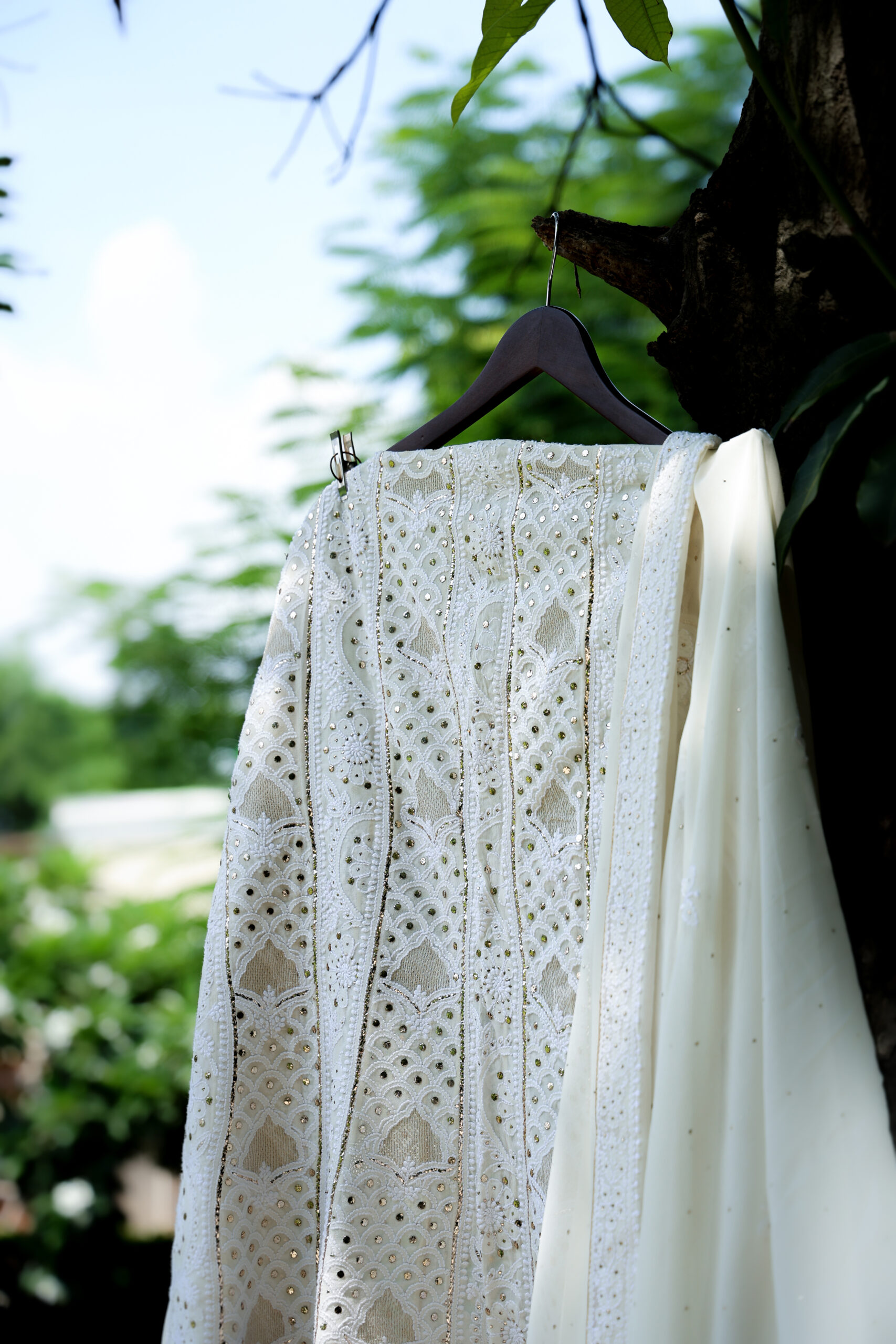 Sheherzaad | Ivory Dyeable Pure Georgette Mukaish Anarkali Set - Image 2
