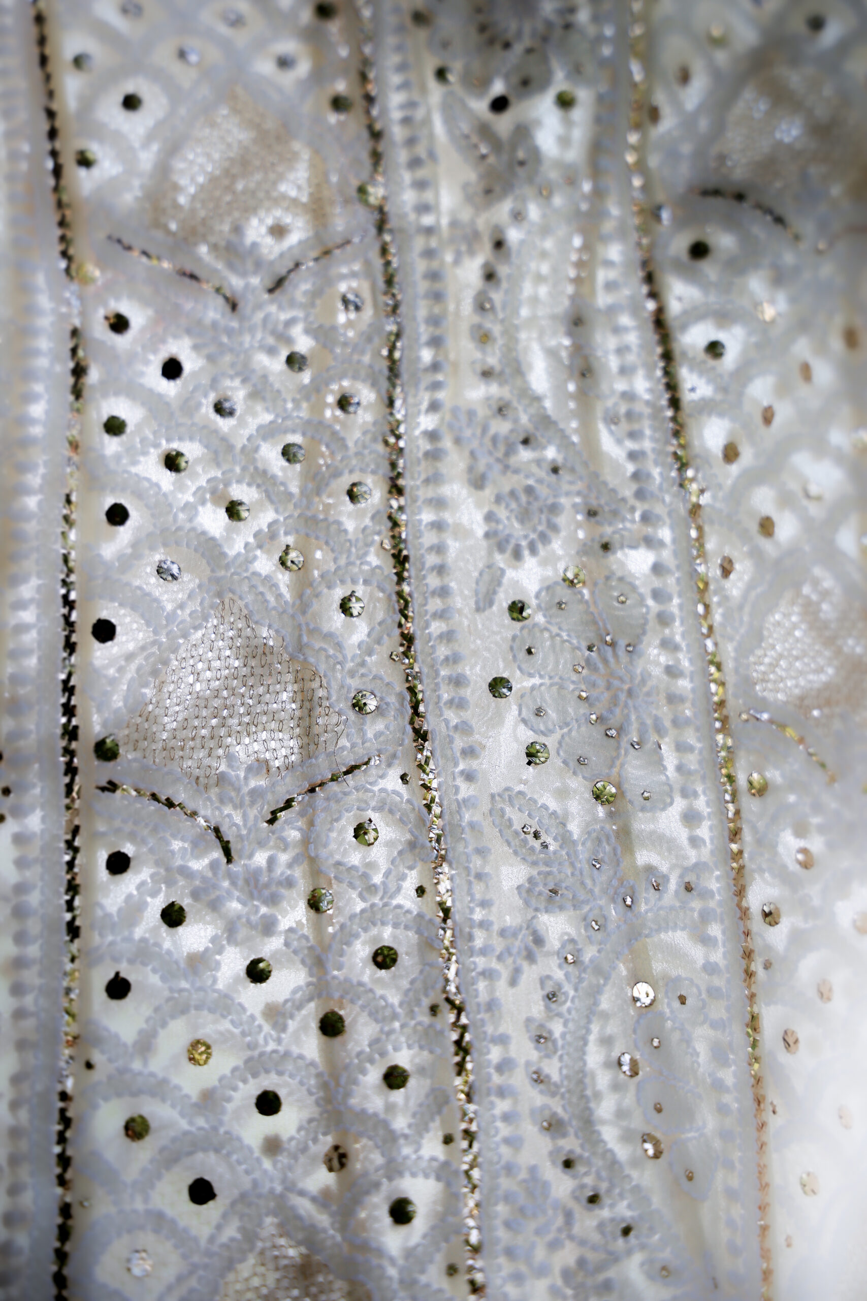 Sheherzaad | Ivory Dyeable Pure Georgette Mukaish Anarkali Set - Image 4