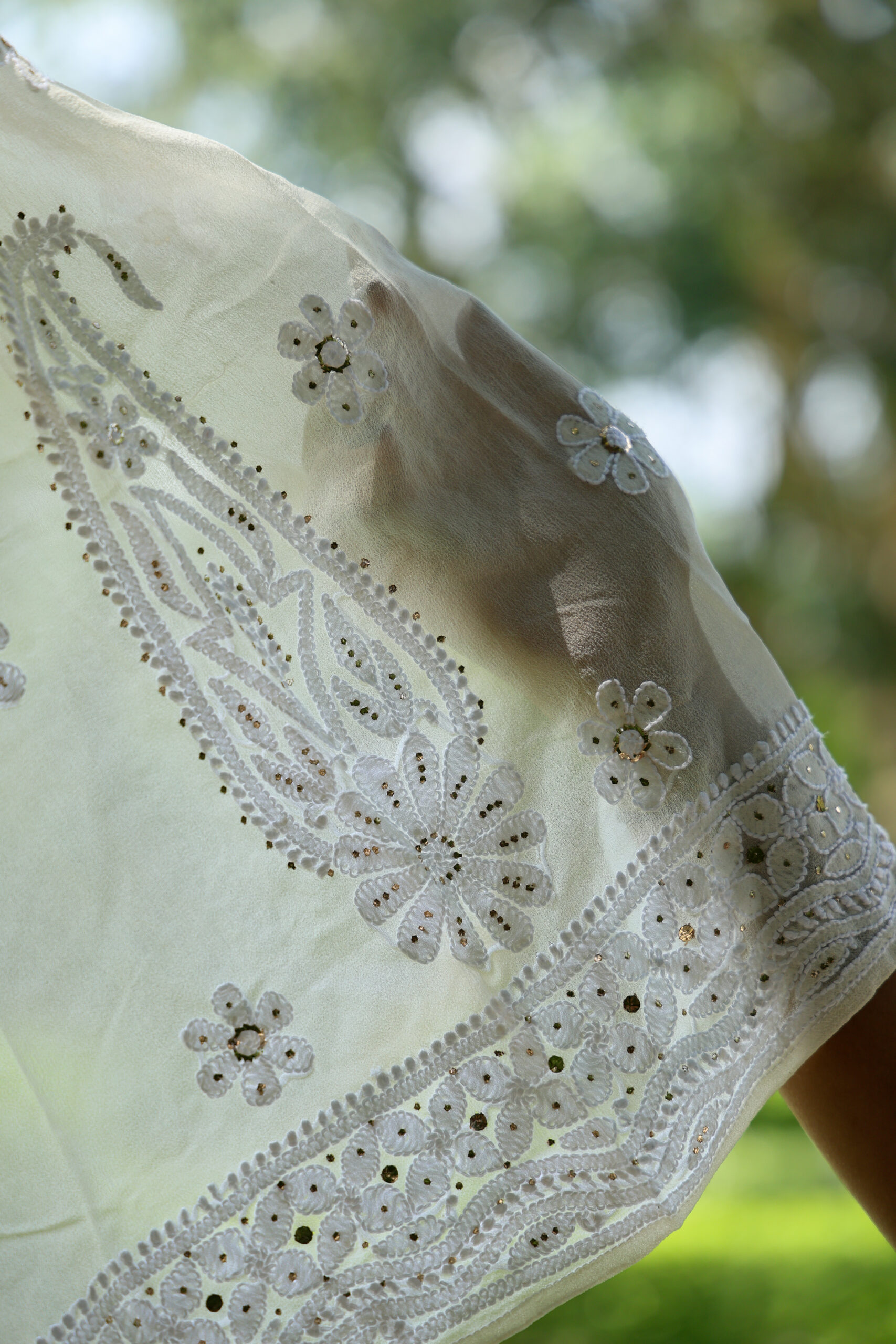 Sheherzaad | Ivory Dyeable Pure Georgette Mukaish Anarkali Set - Image 5