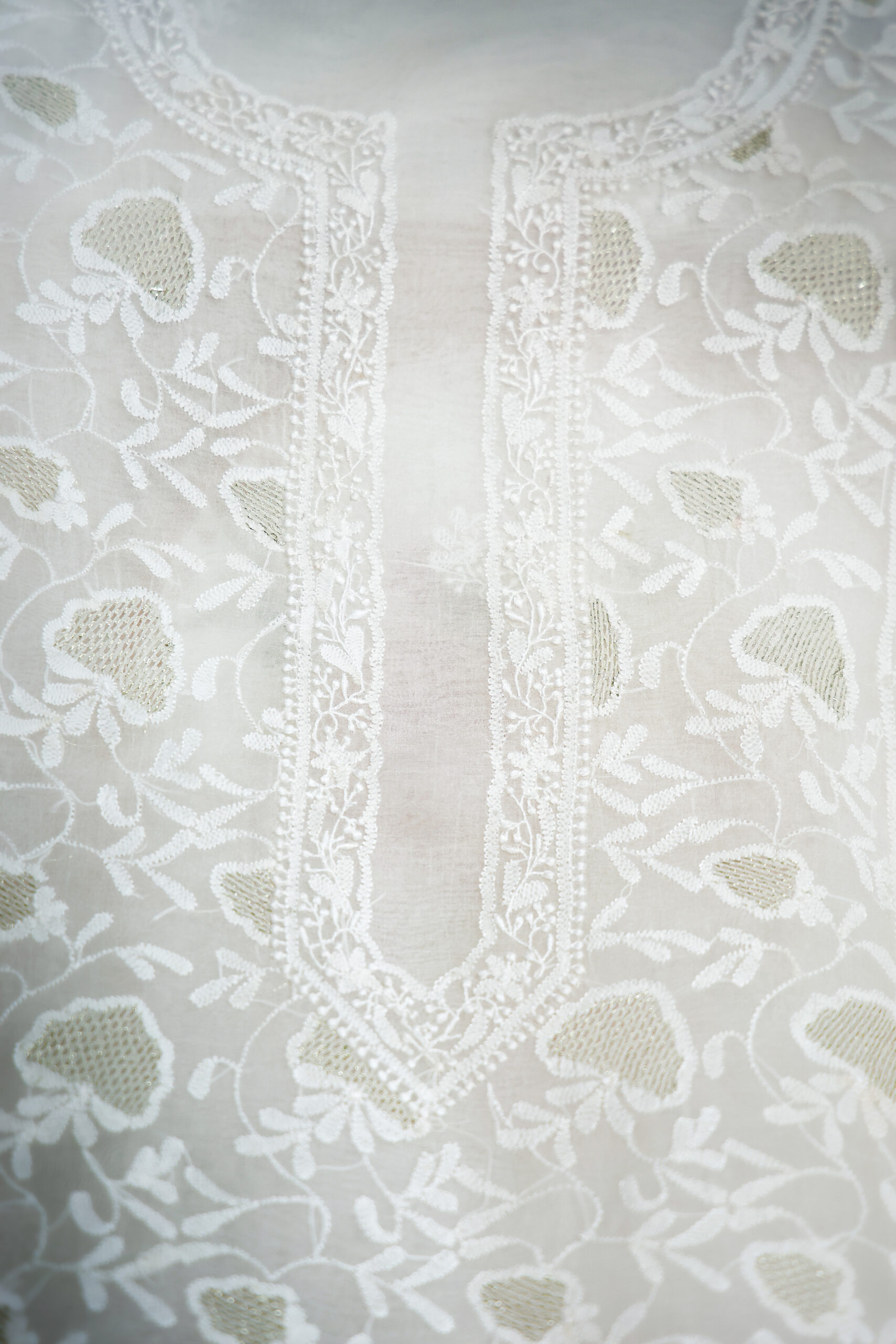 Noor | Handcrafted Pure Organza Silk Chikankari Kurta with Dupatta Set - Image 4