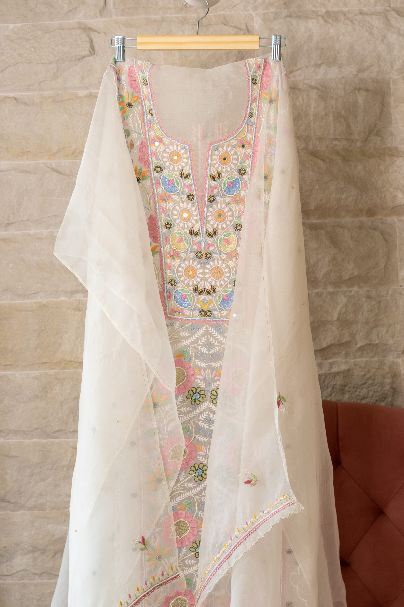 Ivory Garden | Hand Embroidered Heavy Parsi Work Kurta Dupatta Set - Image 3