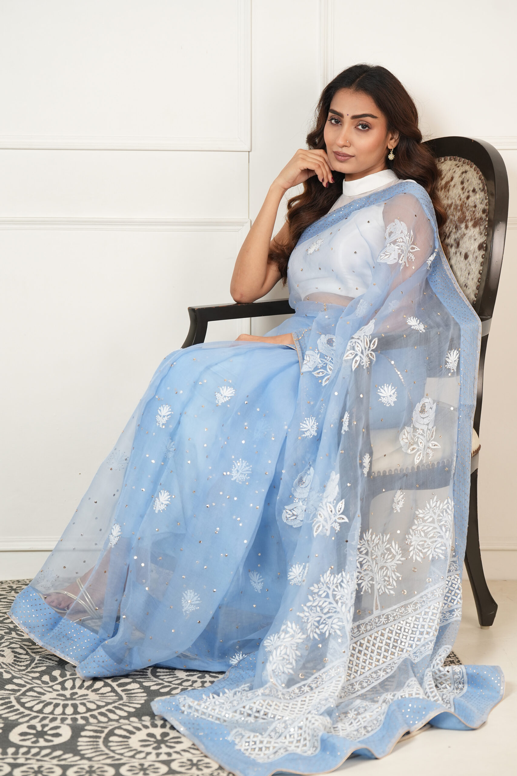 Chaandni Roz: Ice Blue Handcrafted Pure Organza Chikankari Saree with Mukaish Work - Image 5