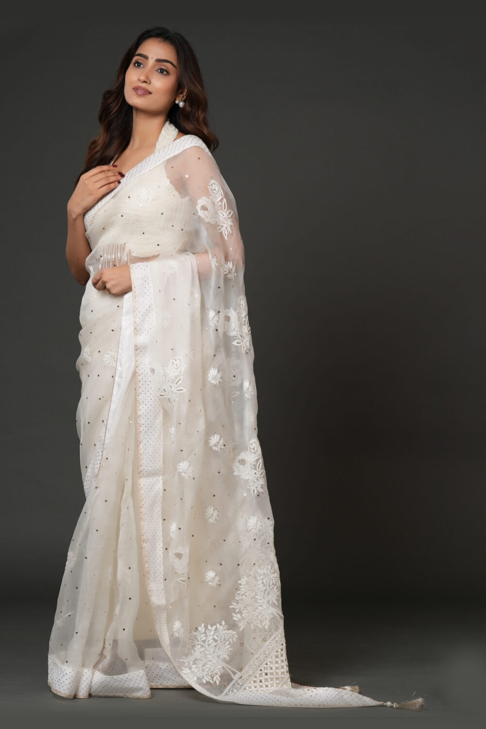 Ivory Aahang: Handcrafted Pure Organza Silk Chikankari Saree with Mukaish Work