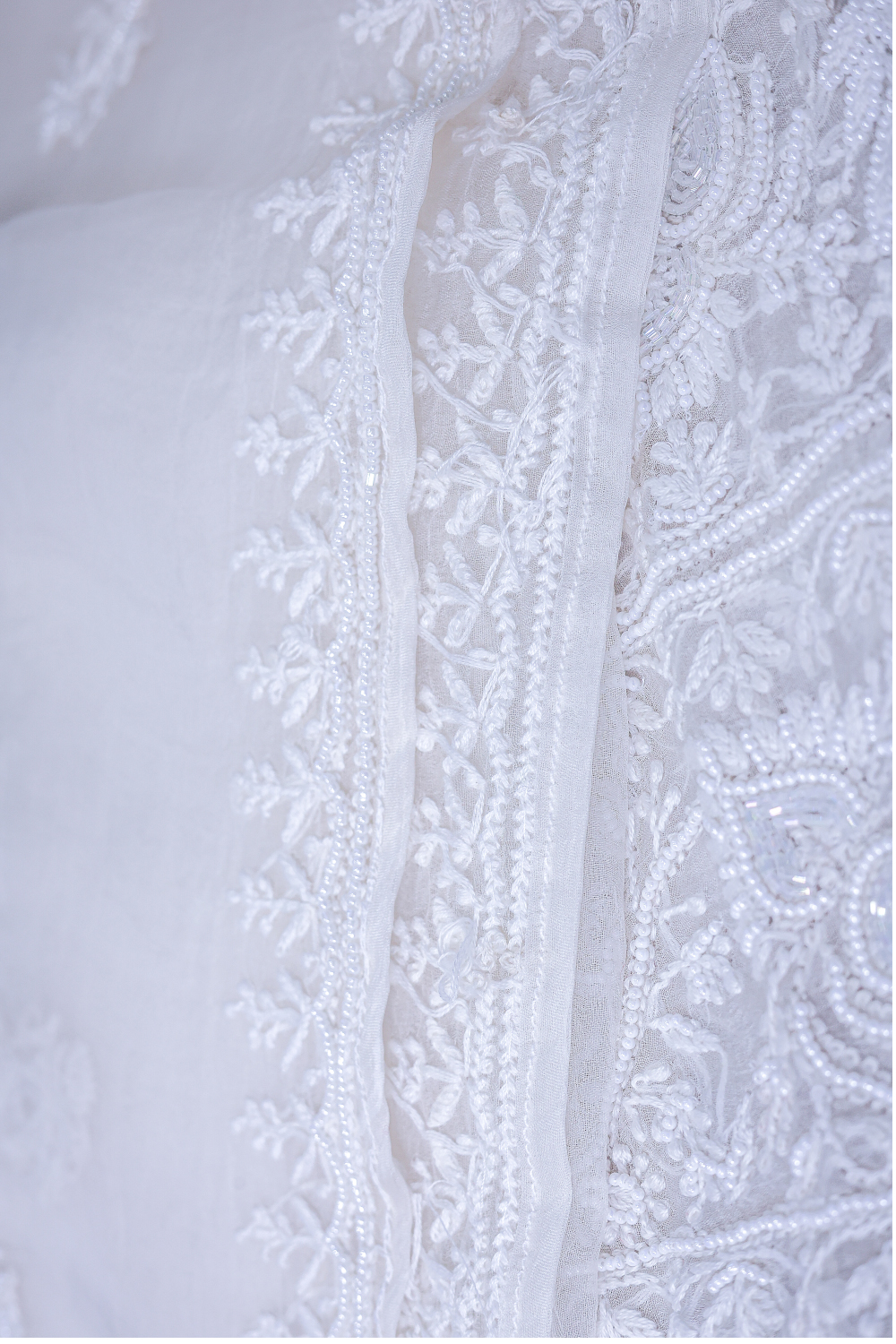 Khwab-e-Safa | Ivory Organza Silk Chikankari Set with Beads Work - Image 3