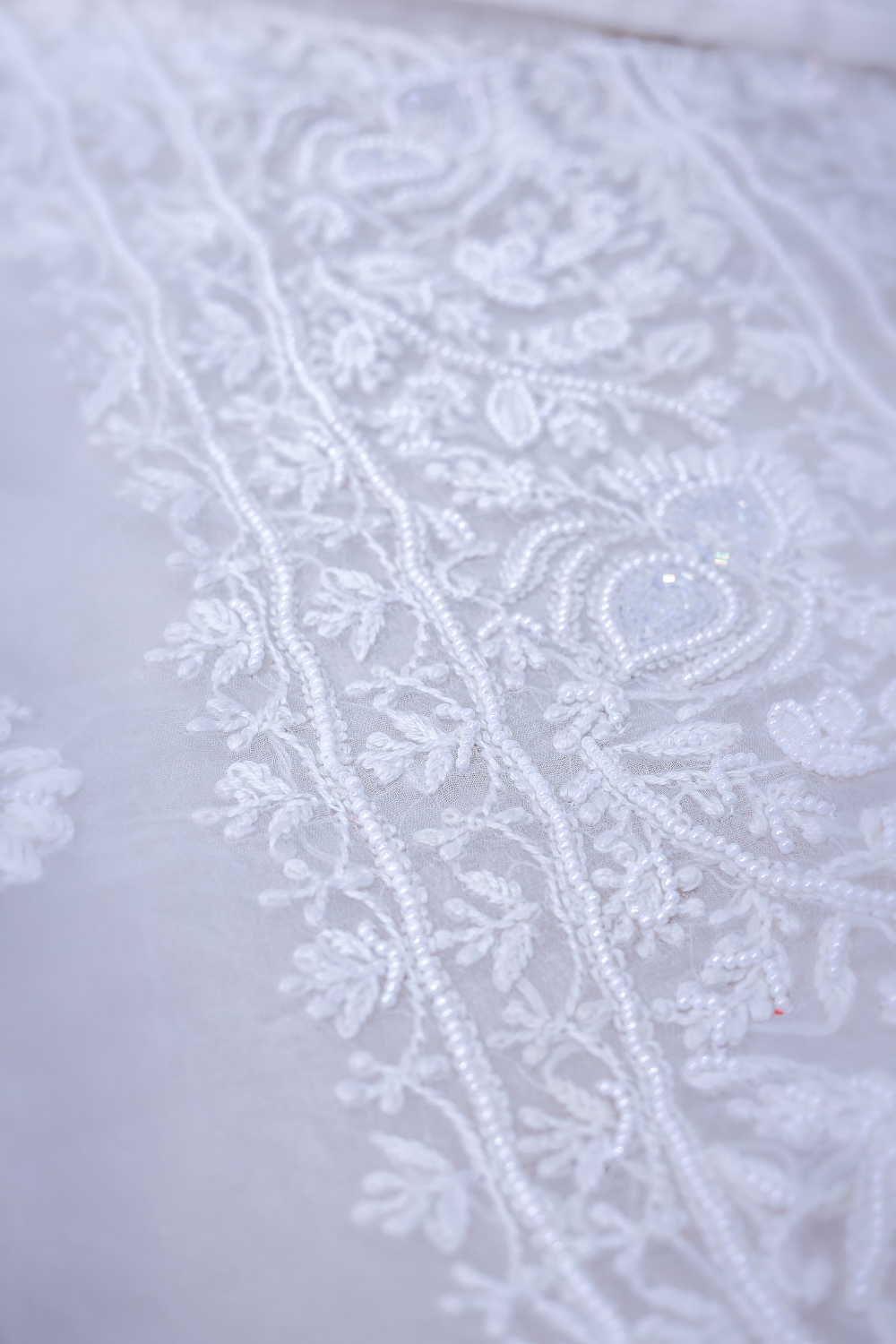 Khwab-e-Safa | Ivory Organza Silk Chikankari Set with Beads Work - Image 4