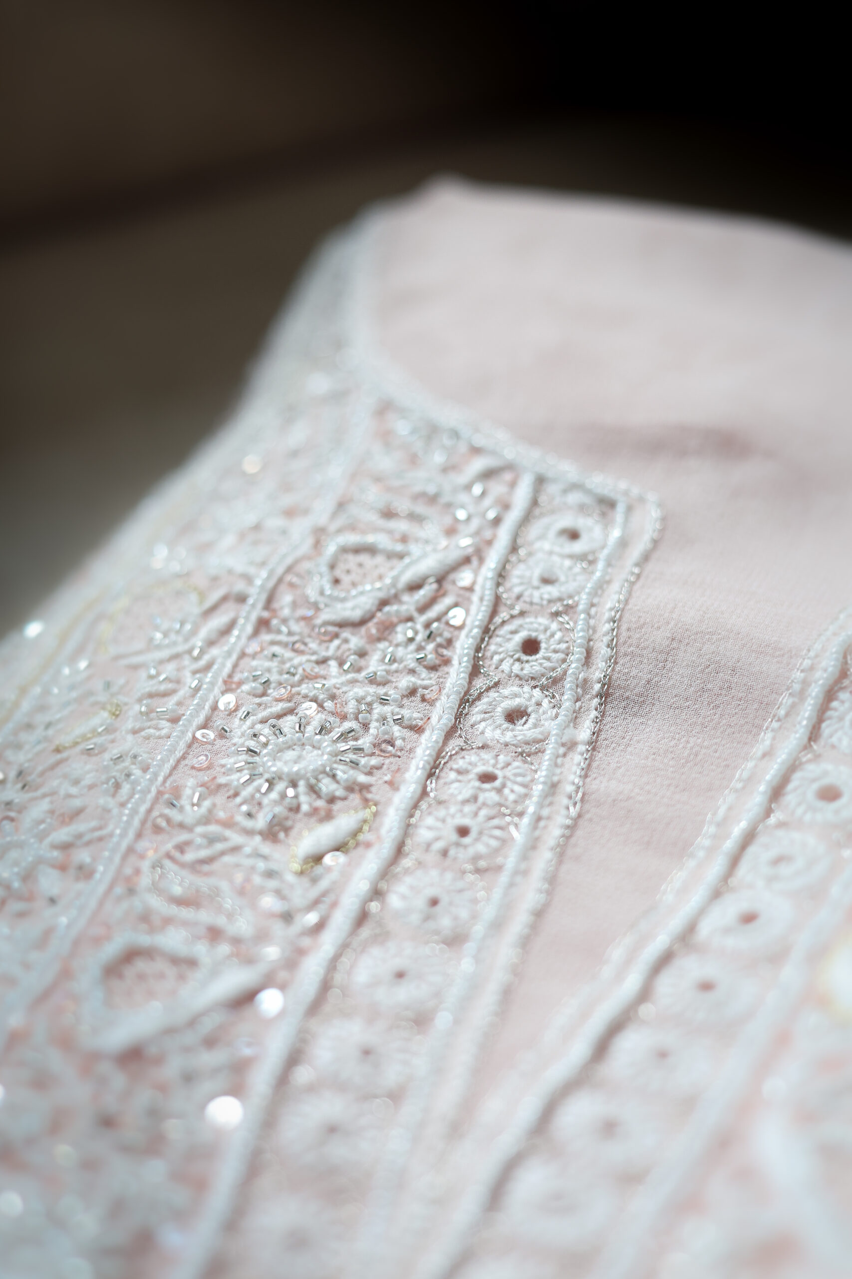 Gulabi Shaam | Hand Embroidered Chikankari Kurta Set with Pearls - Image 4