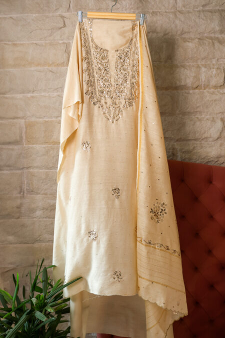 Noor-e-Zard Golden handcrafted chikankari kurta & dupatta set