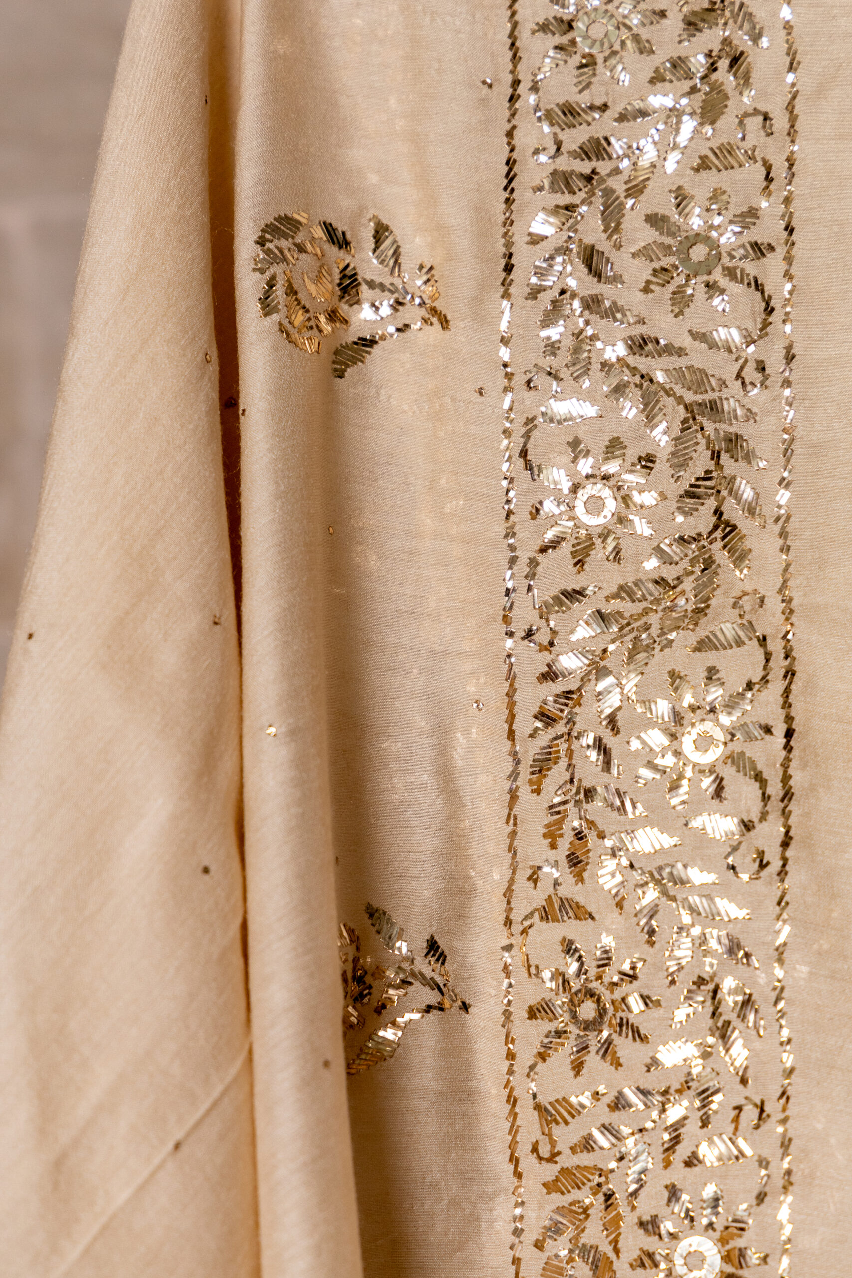 Noor-e-Zard | Golden Handcrafted Chikankari Kurta Dupatta Set with Mukaish Work - Image 3