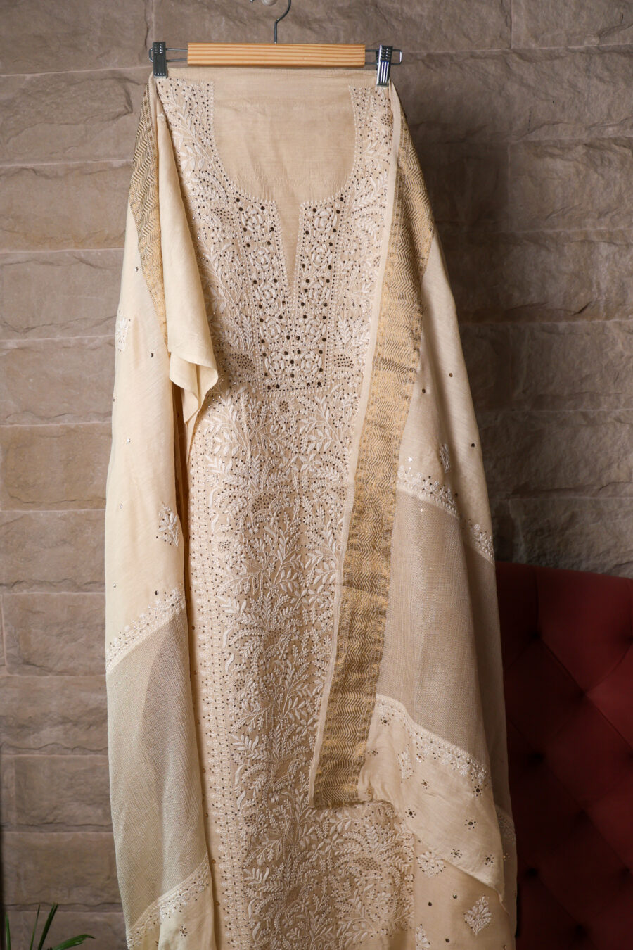 Sunehri Saaz Golden Embroided Chikankari Kurta