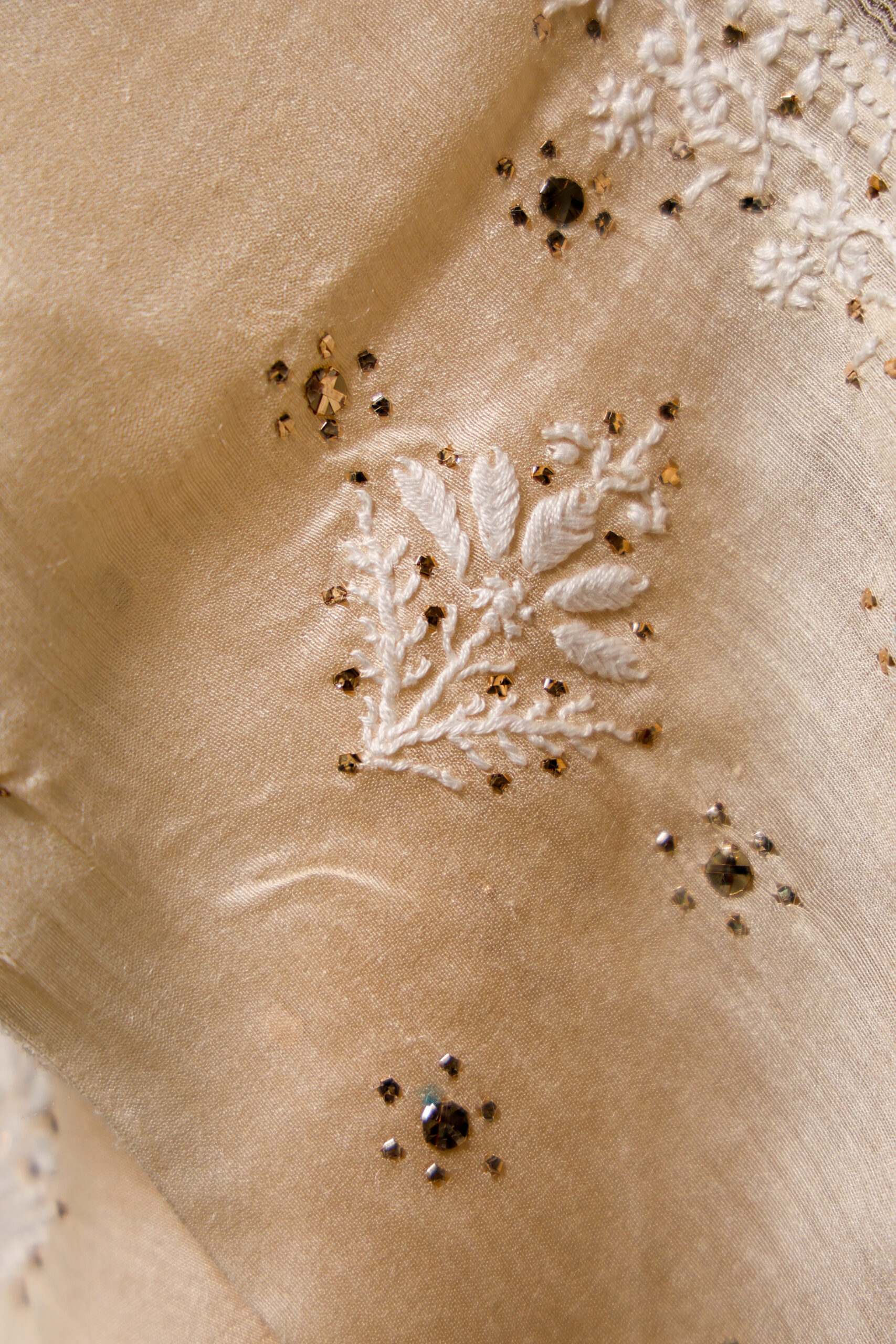 Sunehri Saaz | Golden Chikankari Muga Silk Kurta Set with Pita Mukaish Embroidery - Image 7