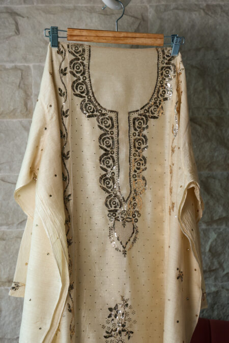 Sunheri Baat Chikankari Kurta Set