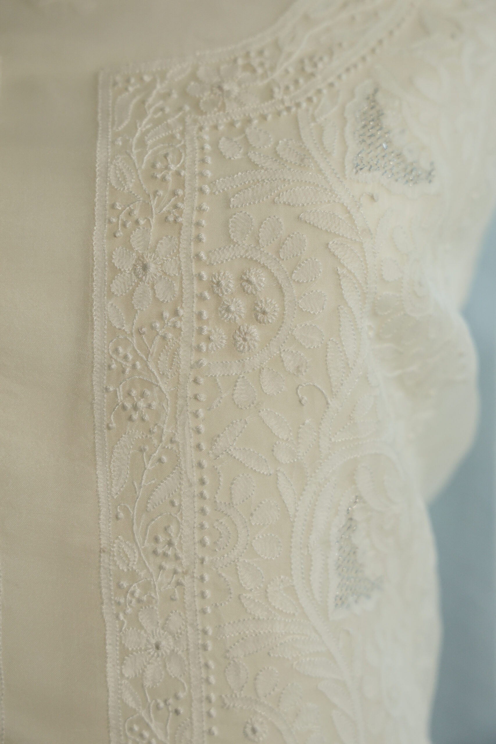White Handcrafted Chikankari Online Kurta Set