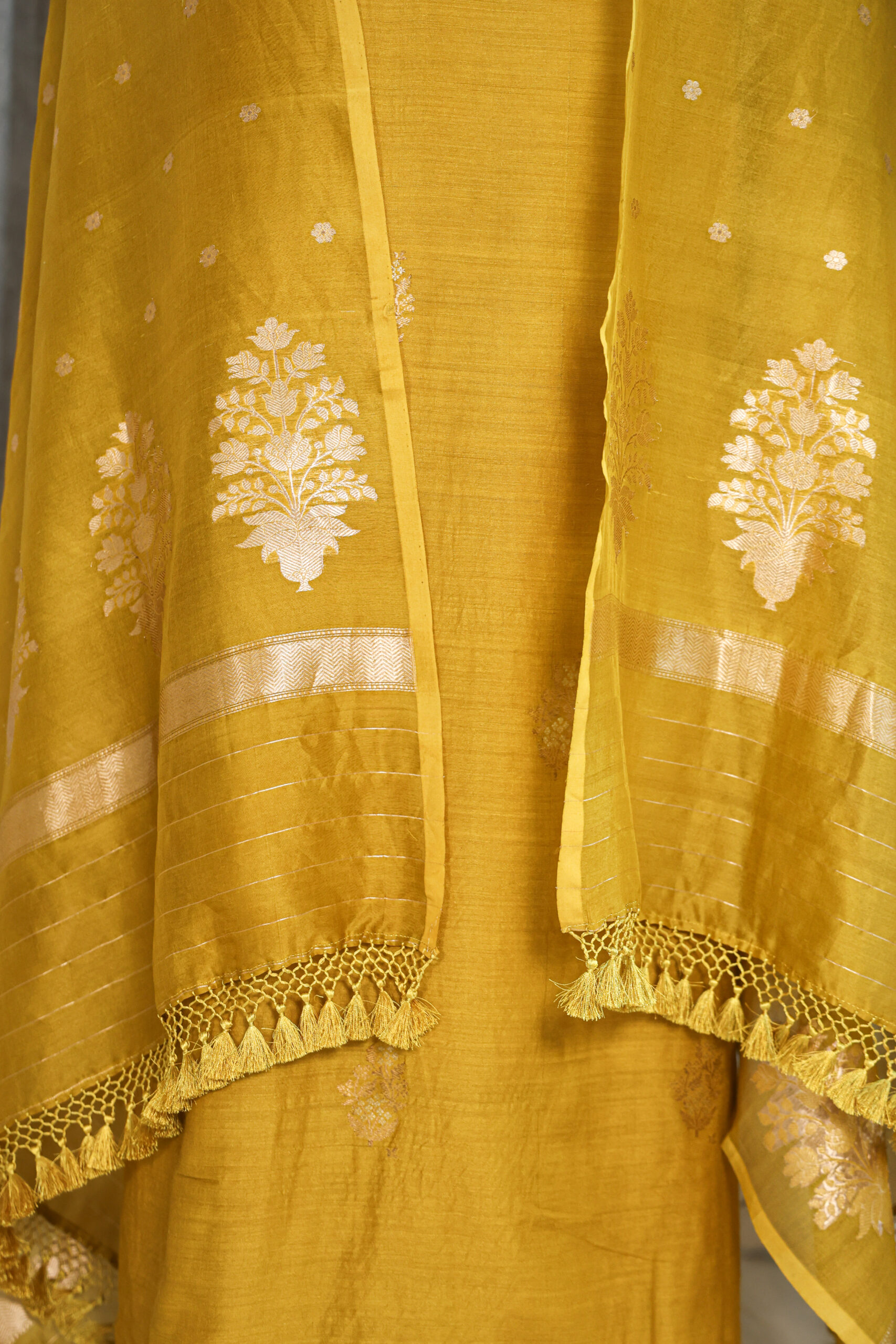 Yellow Pure Muga Banarasi Handloom Suit - Image 5