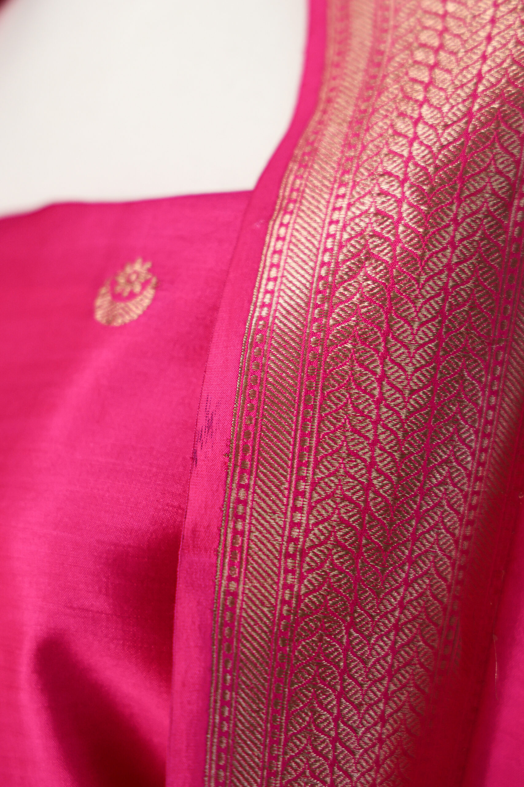 Gulzaar – Hot Pink Banarasi Katan Silk Suit with Kadwa Chand Buta - Image 8