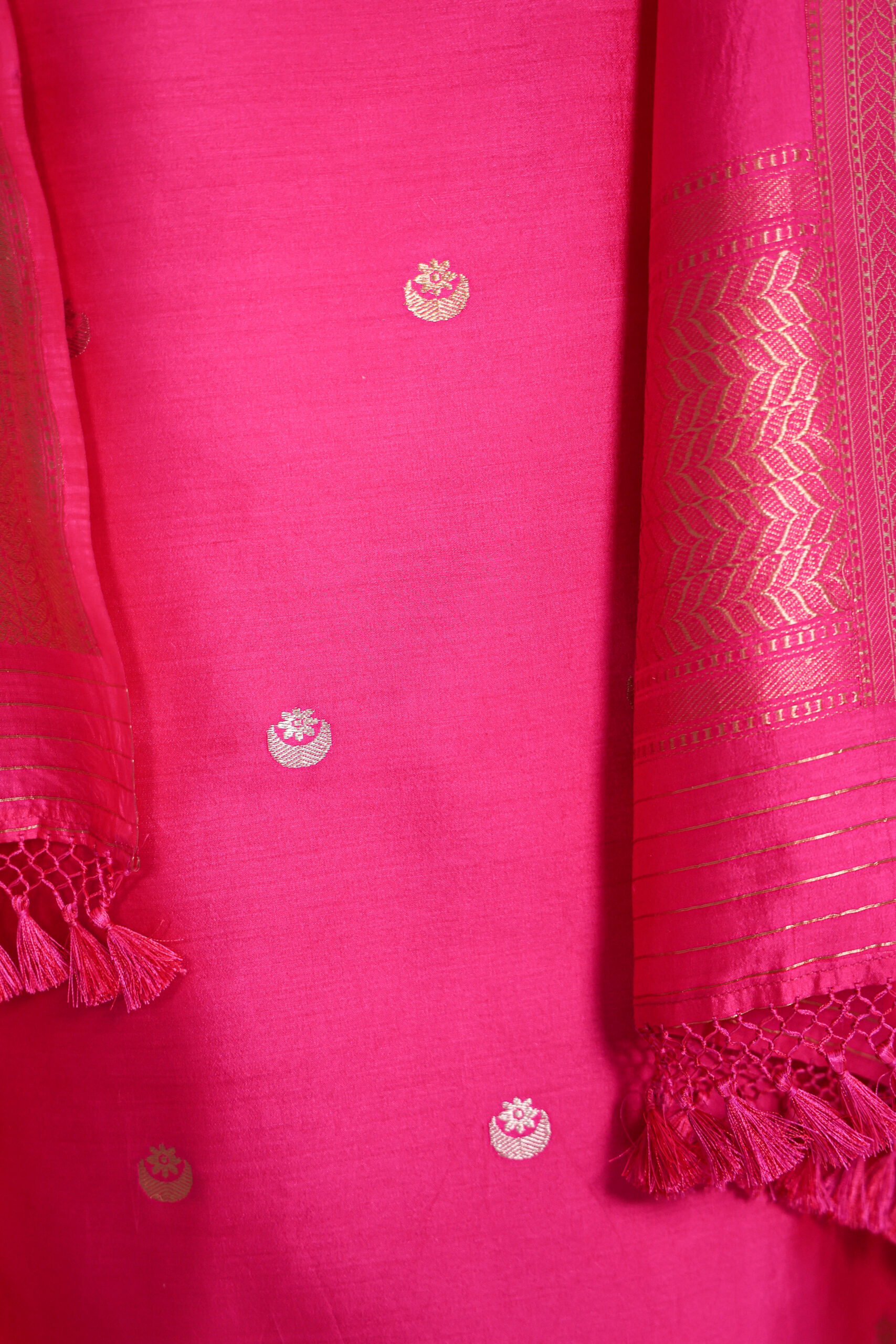 Gulzaar – Hot Pink Banarasi Katan Silk Suit with Kadwa Chand Buta - Image 3
