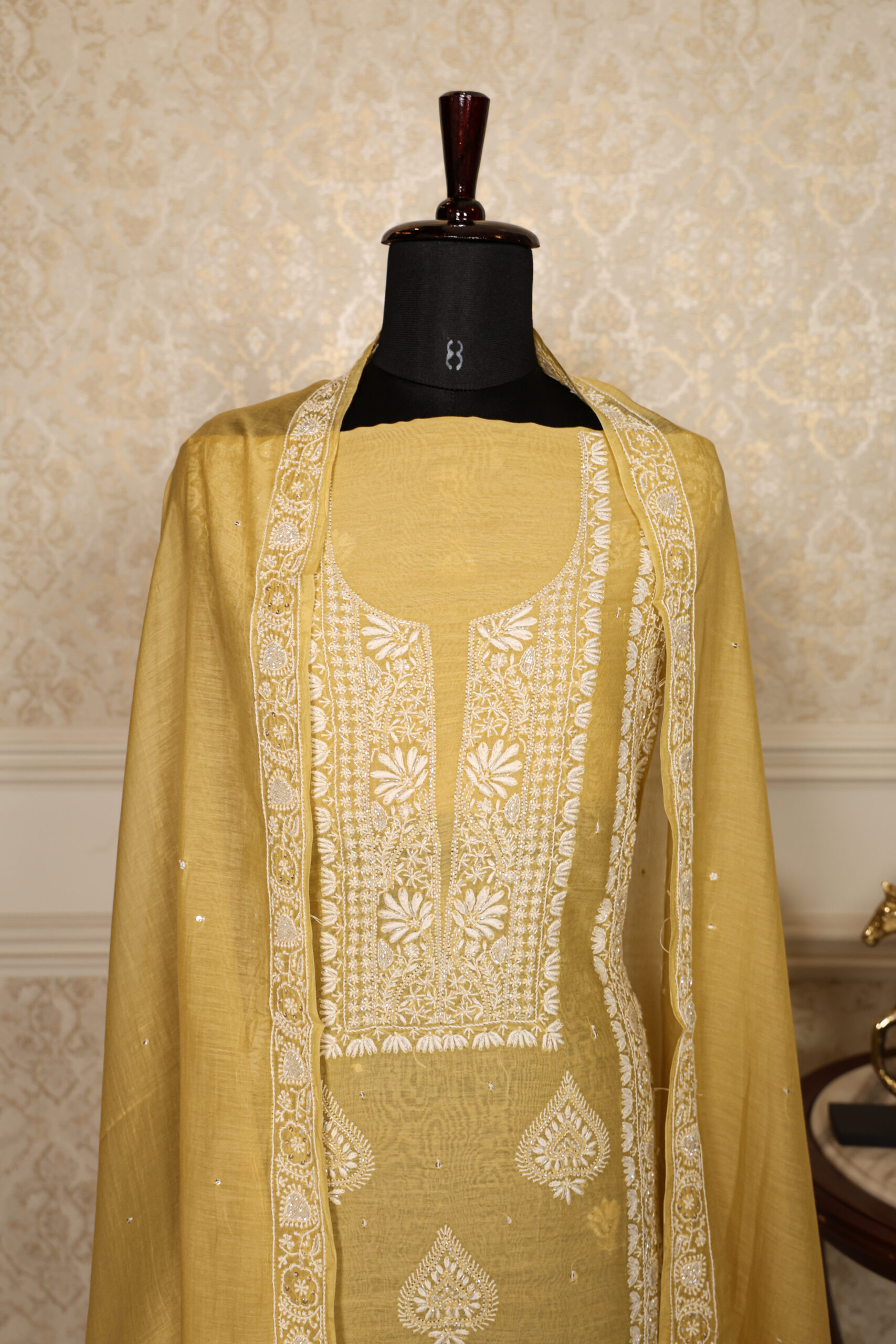 Golden Dawn – Handcrafted Chikankari Kurta & Dupatta Set - Image 2