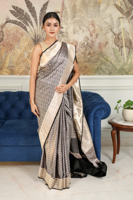 Moonlit Muse – Grey & Black Handwoven Satin Silk Banarasi Saree