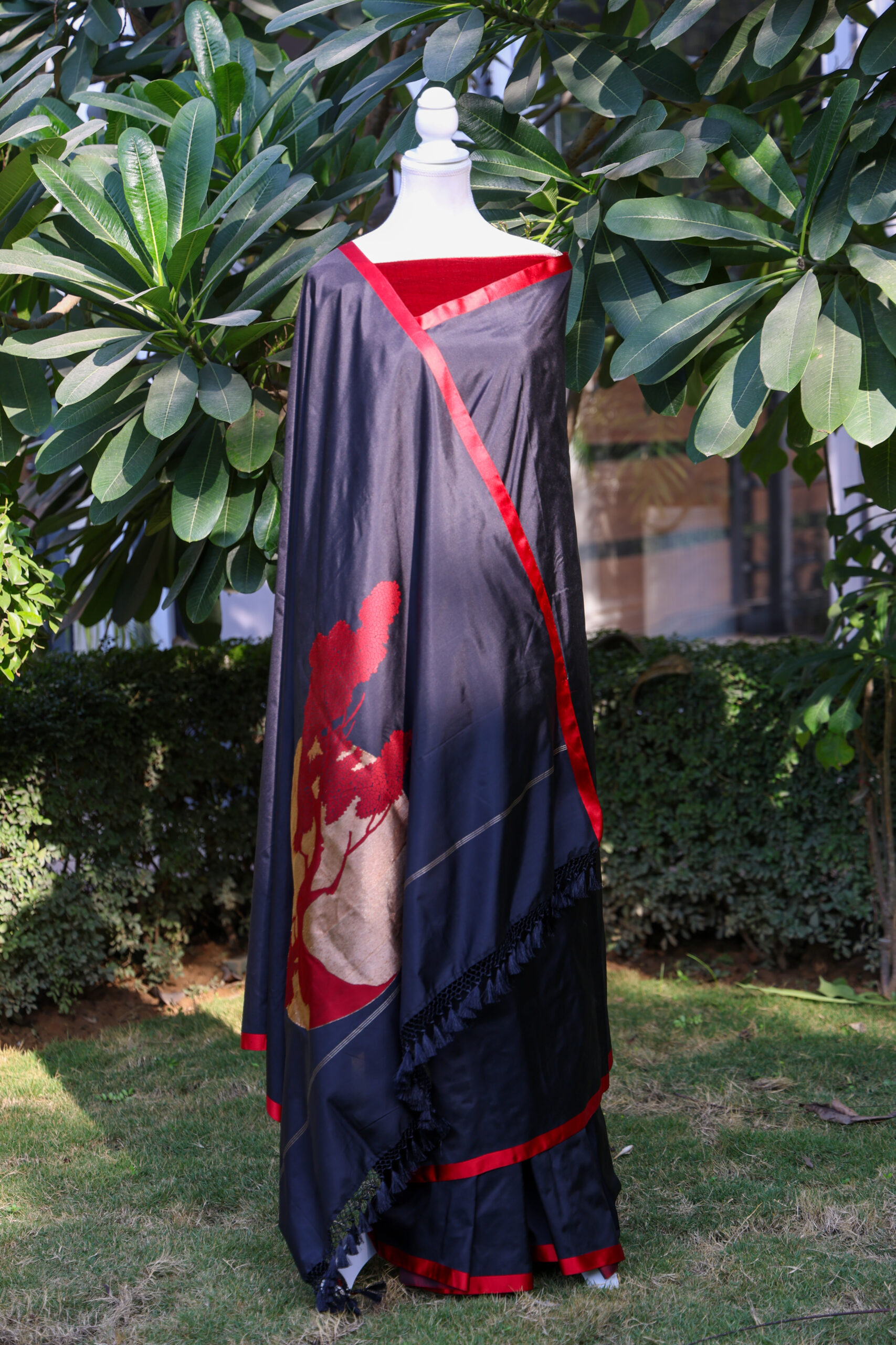Rajnisha Black - Double Katan Saree with Red Satin border - Image 2