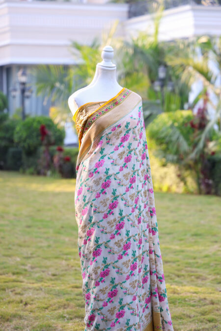 Zar-e-Gyasar | White Yellow Gyasar Chiffon Saree