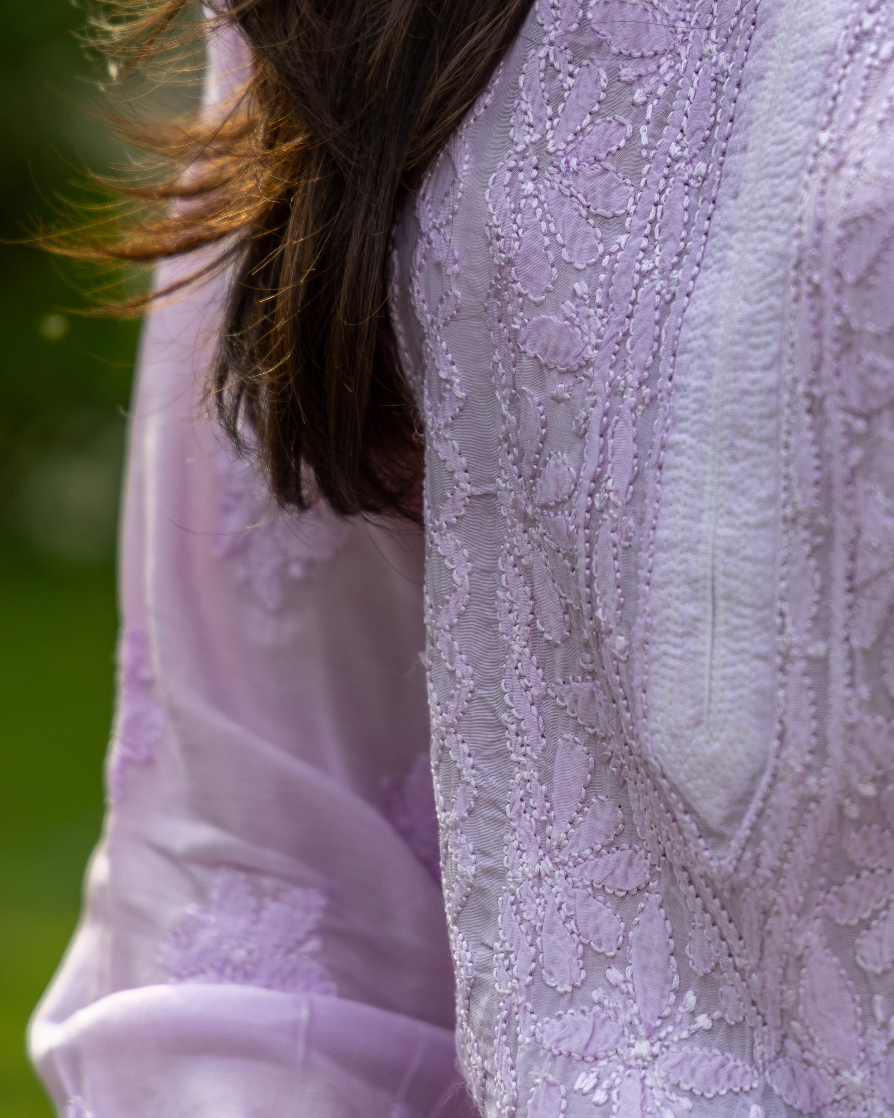 TH Pure Muslin Lavender Ombré Full Jaal Chikankari Kurta - Image 4
